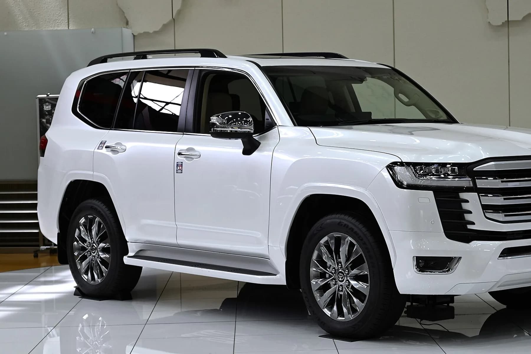 2022 Toyota Land Cruiser GXR