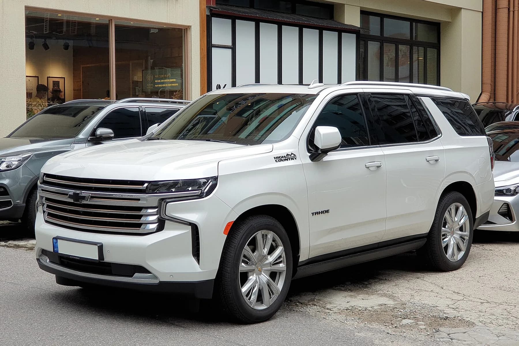 2022 Chevrolet Tahoe LT — 3